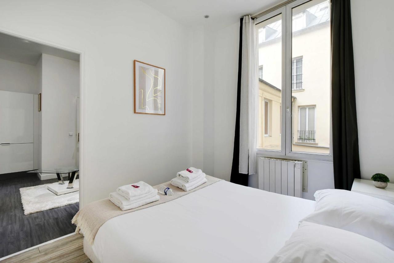 Trois Pieces Au Coeur Du Haut Marais Paris Luaran gambar